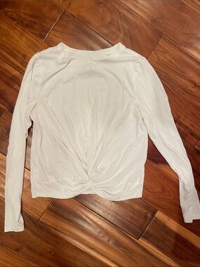 JoyLab White Long-Sleeve Twist Front Top